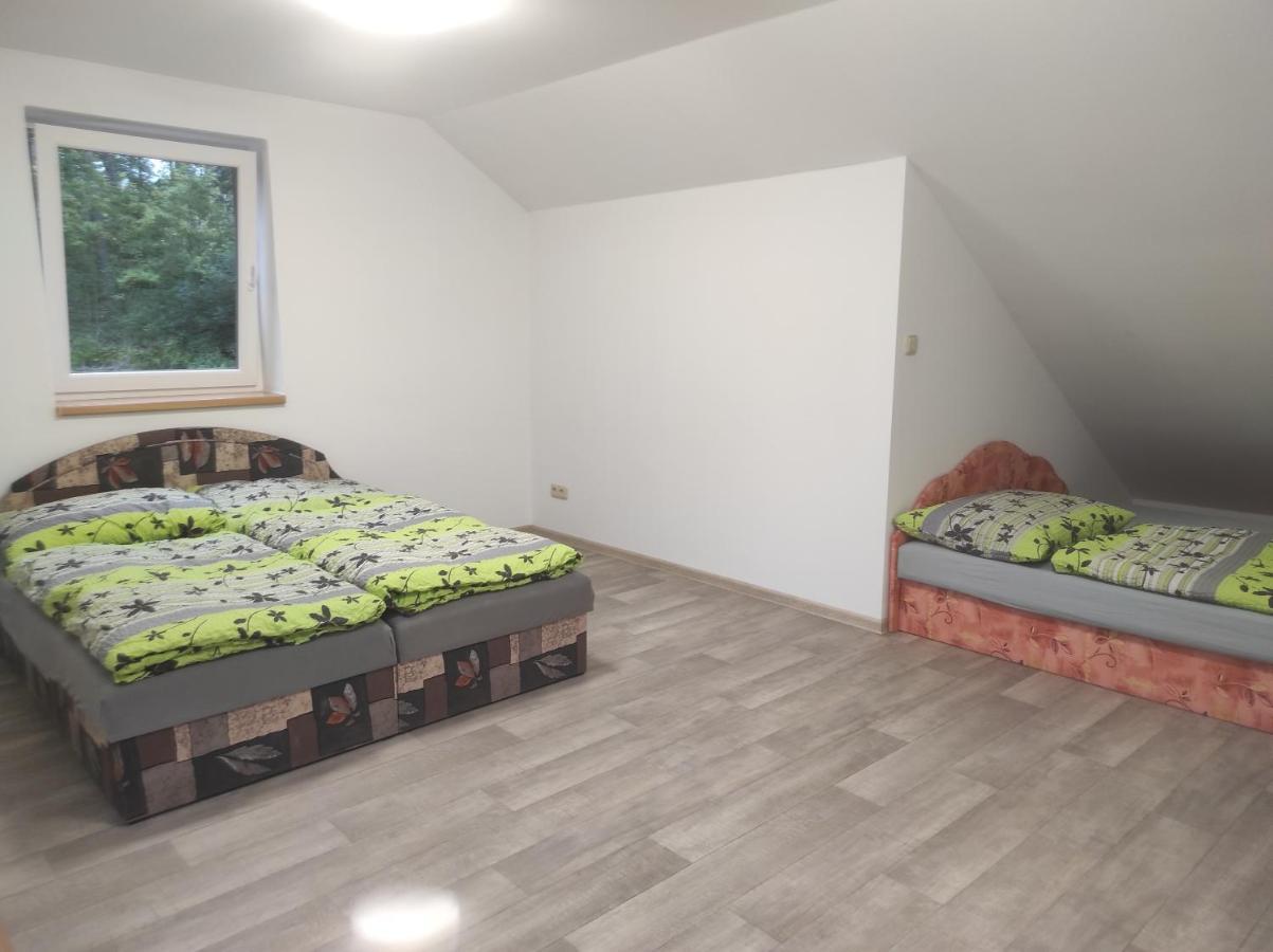 Vila Domeček u lesa Humpolec Exteriér fotografie